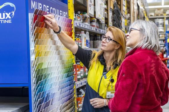La formation techniques produits à L'Entrepôt du Bricolage