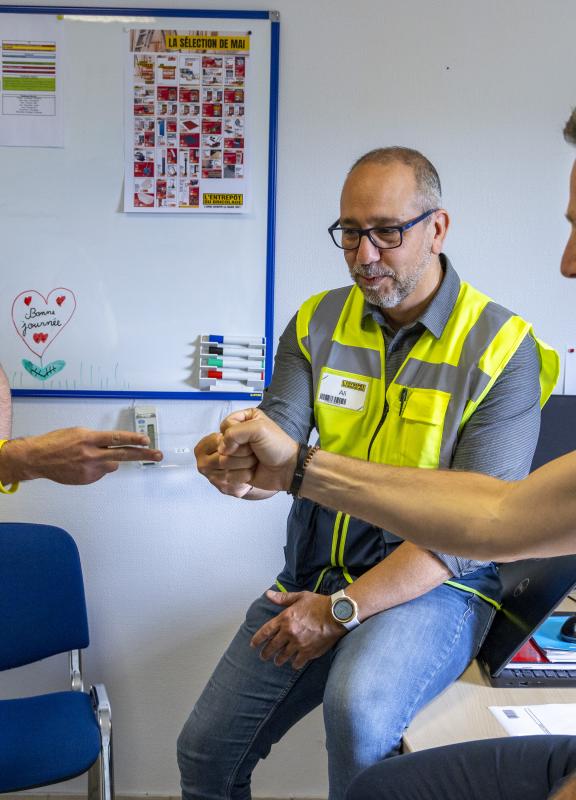 Equipe Team Entrepôt du Bricolage