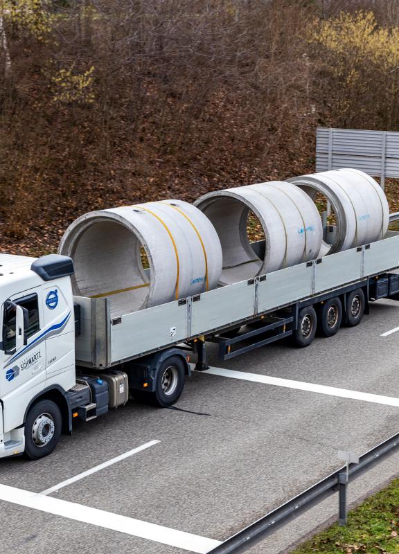 camion transports schwartz sur autoroute